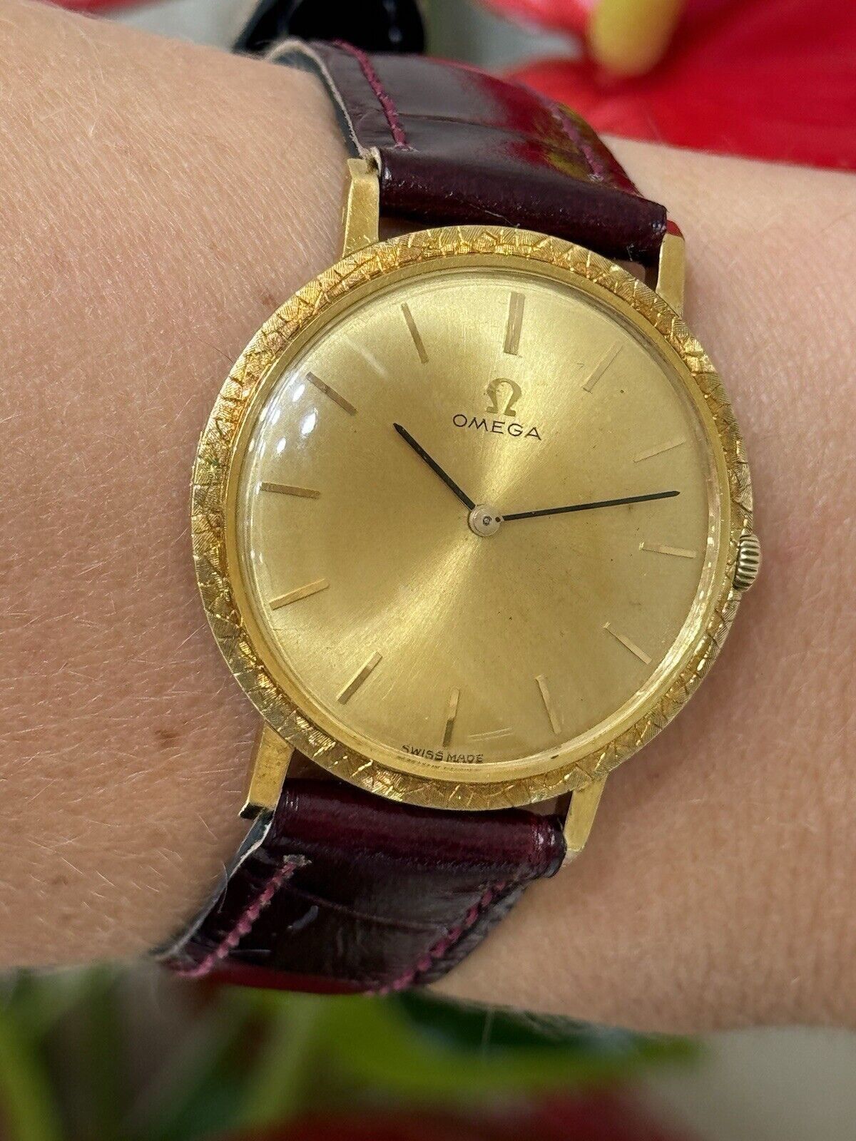 Omega 18K Gold Manual Wind Watch, Cal. 620