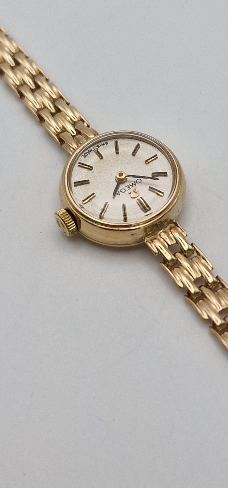 Omega 9ct Gold Ladies Watch, Vintage 1960s