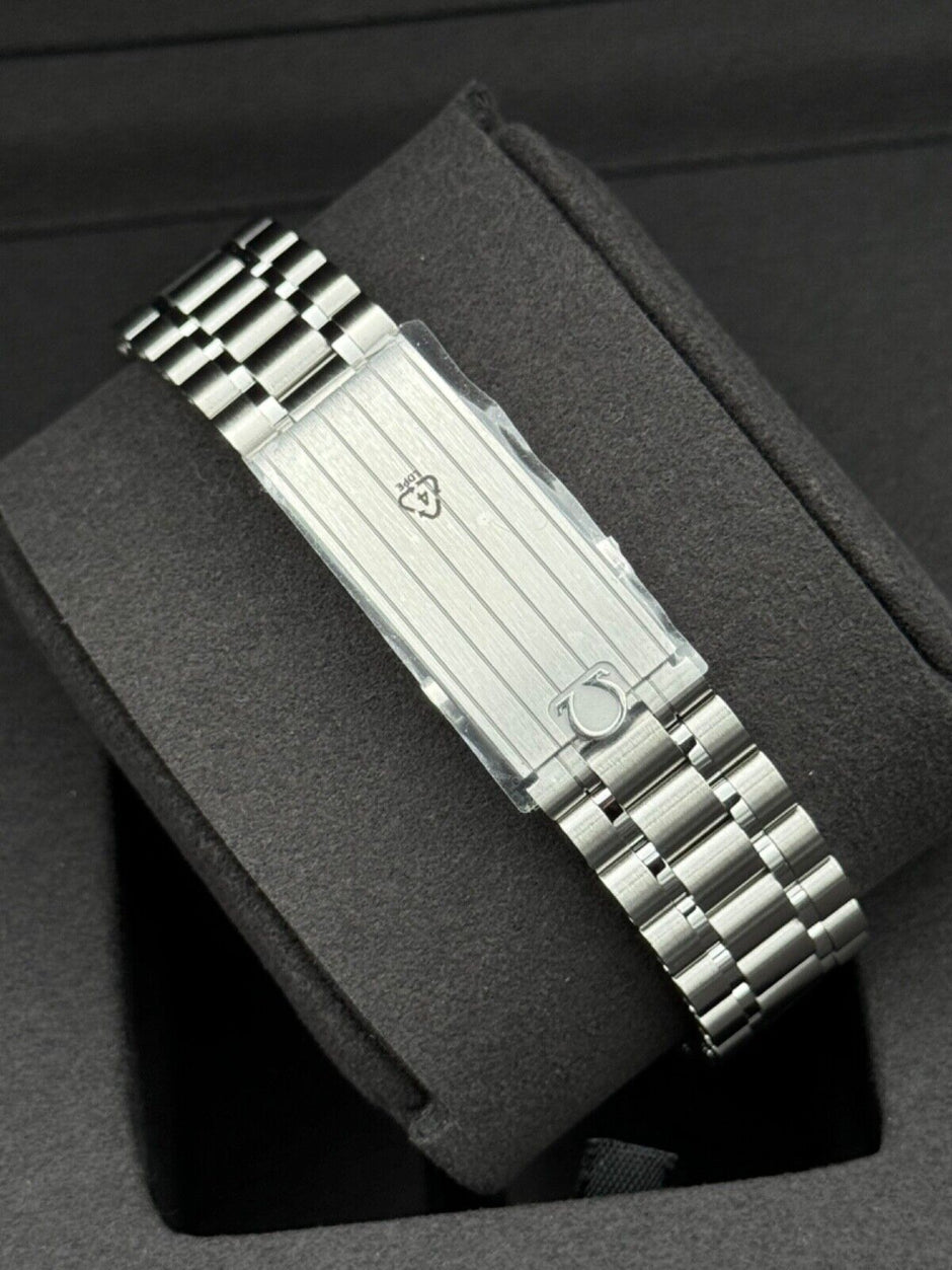 Omega Speedmaster Moonwatch White Dial