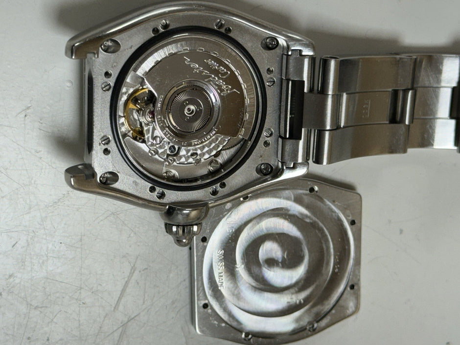 Cartier Roadster 2510 Diamond Bezel Watch