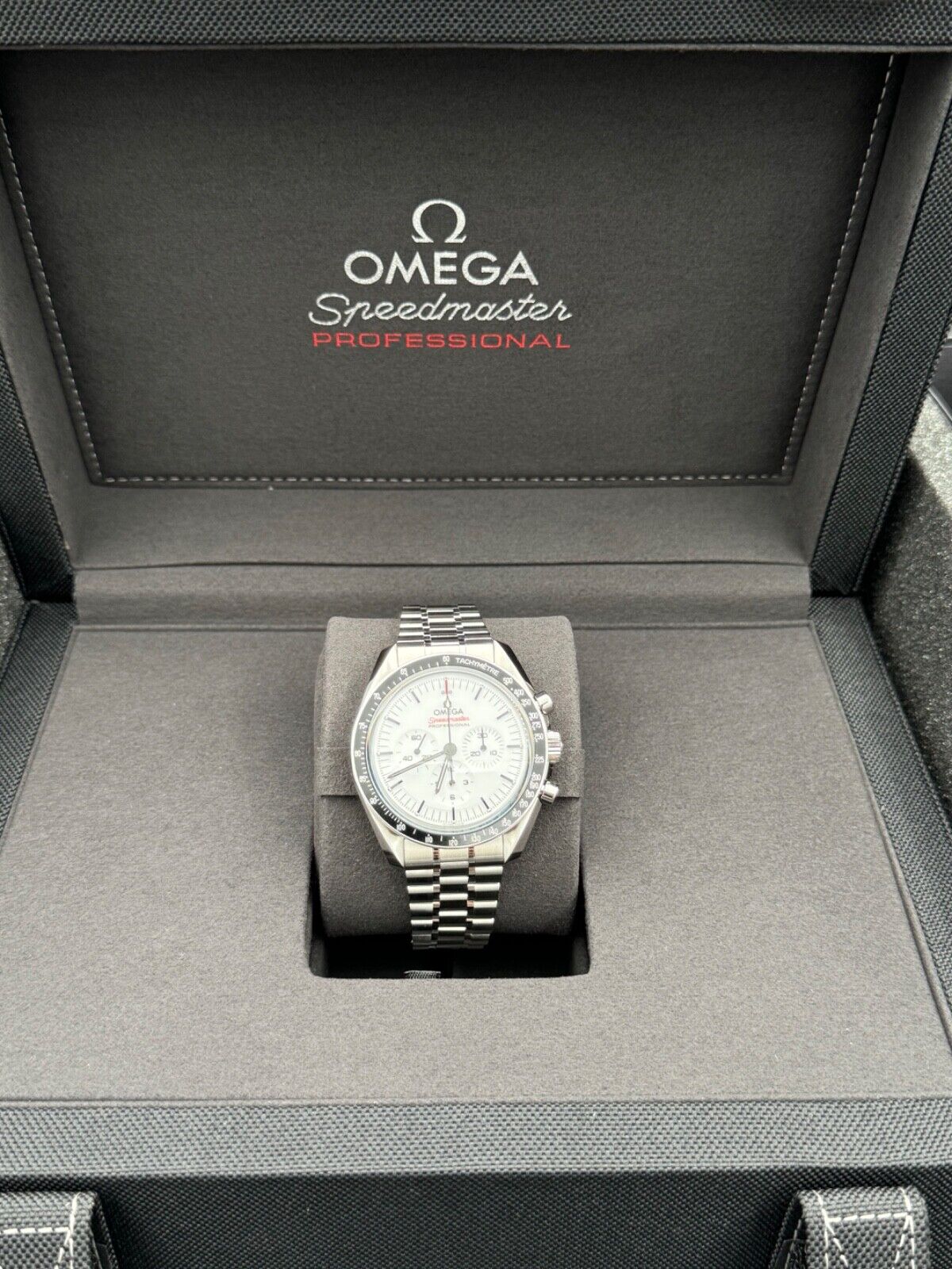 Omega Speedmaster Moonwatch White Dial
